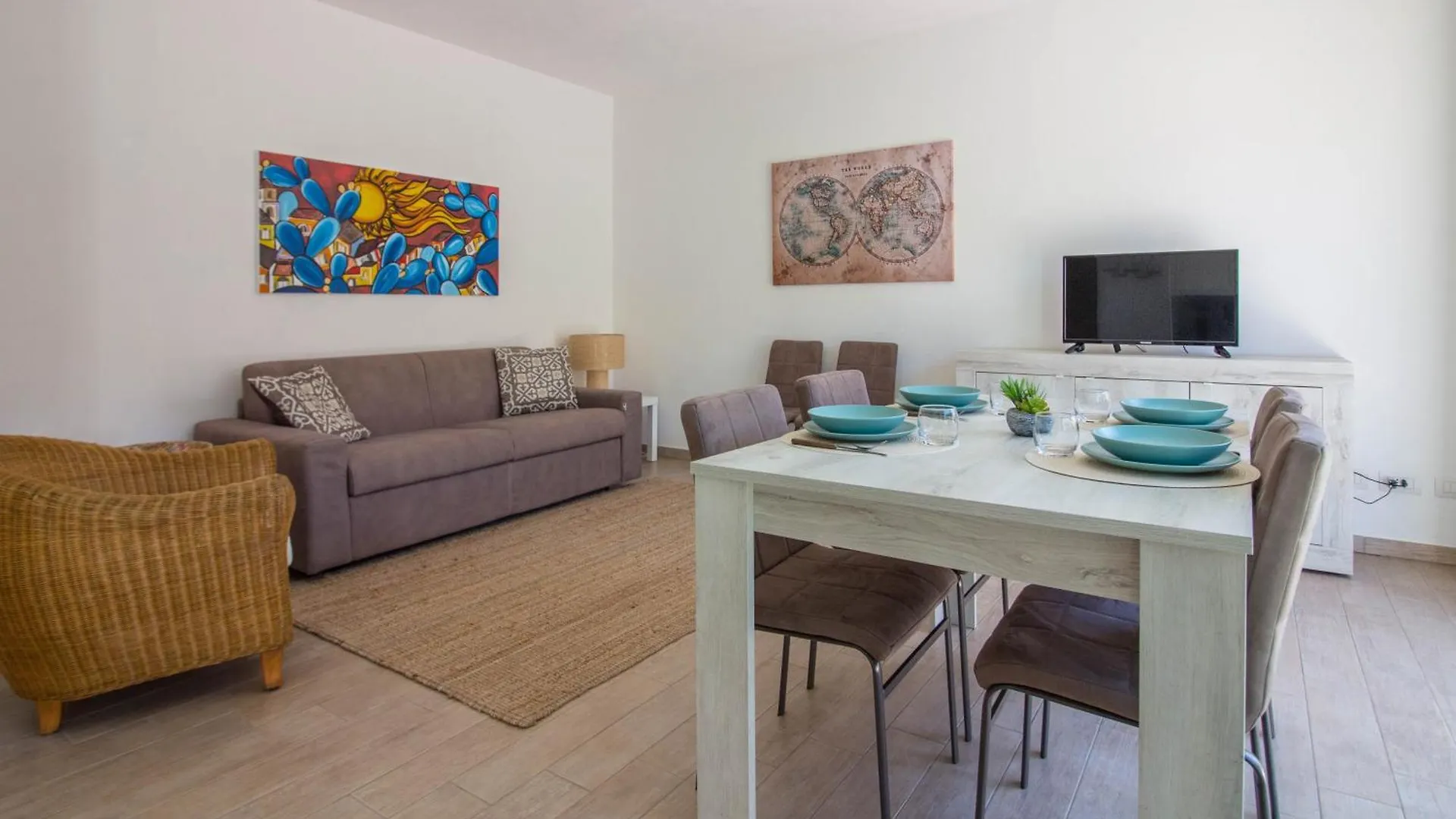 Appartamento Nuovissimo Con Piscina E Terrazza - A Due Passi Dalle Spiagge 팔라우 0*,  이탈리아